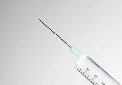 冬天给代生宝宝洗澡时如何有效避免感冒？